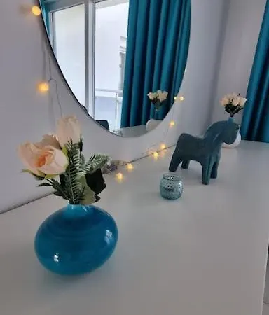 Scenic Sea View 2br * 5min To *