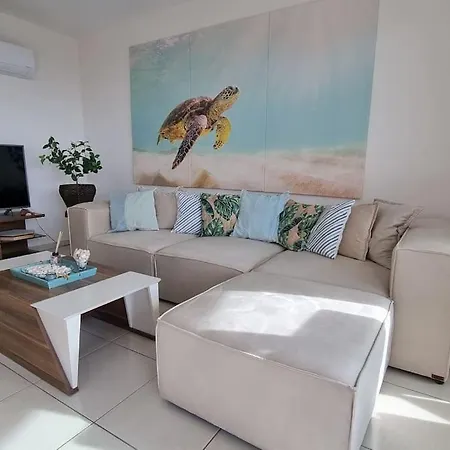 Scenic Sea View 2br * 5min To شقة